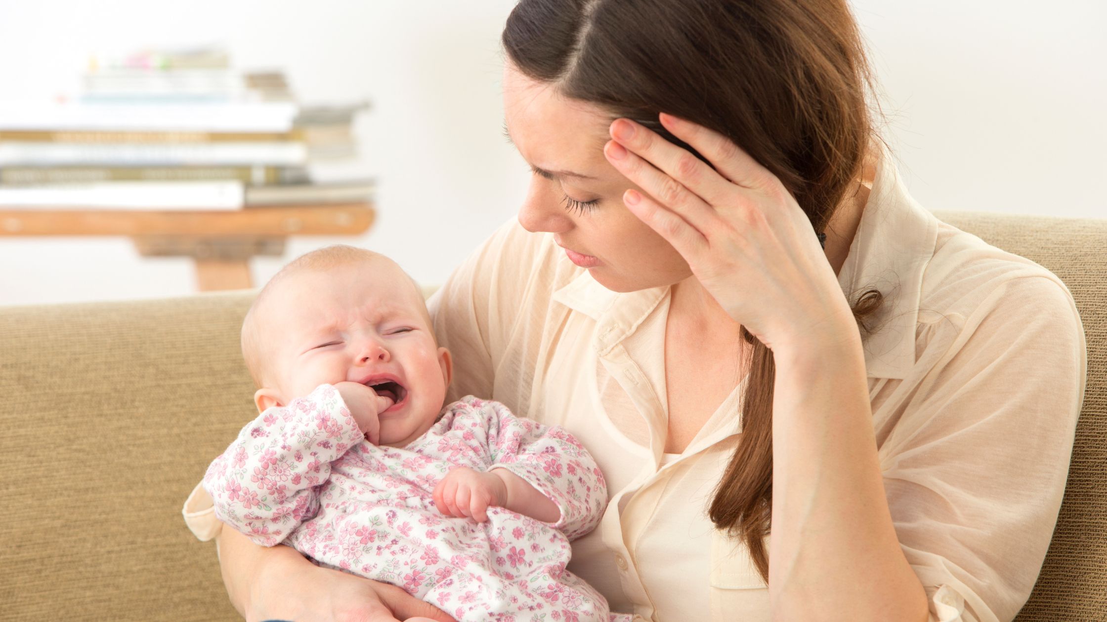 You are currently viewing איך לגרום לתינוקך לישון כאשר יש אתגרים (בקיעת שיניים, נסיעות ומחלות)?